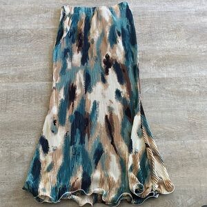 Elegant Multicolor Pleated Skirt Size M